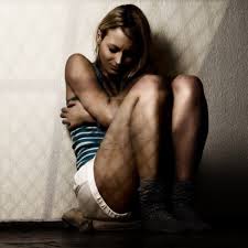 Selon cette étude de l’université de la Californie (UCLA): La dépression est une maladie qui se transmet de mère en fille. │MiniBuzz
