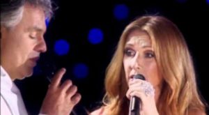 Céline Dion Rejoint Sur Scène Andrea Bocelli: Leur Duo Est Magique│MiniBuzz