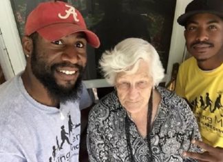 Ces 2 hommes voient leur voisine de 93 ans… Attendez de voir ce qu’ils vont faire pour l’aider!│MiniBuzz
