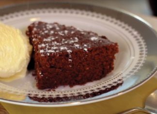Vous Avez 8 Minutes à Disposition? Elles Sont Suffisantes Pour Préparer Ce Gâteau Au Chocolat Trop Bon! | Minibuzz