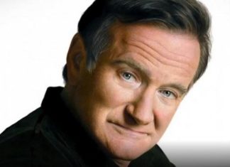 On dirait une simple photo de Robin Williams, mais lorsqu'on s'approche, c'est hallucinant! │ MiniBuzz